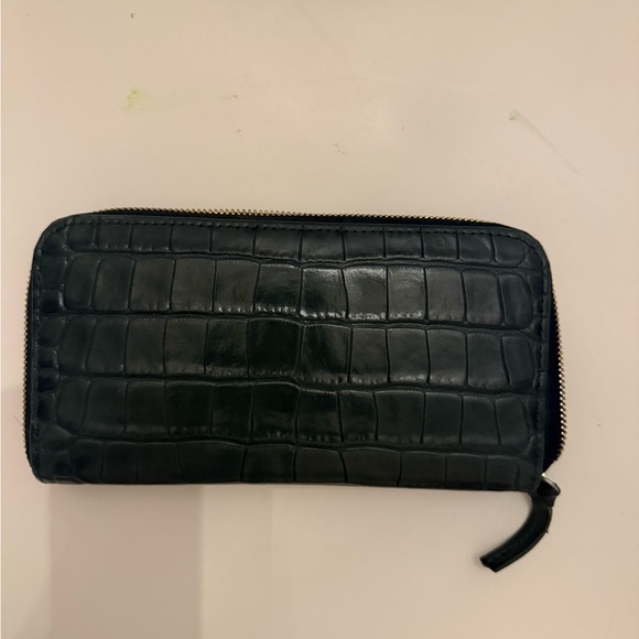 Clare V Dark Green Croc-Embossed Wallet - Picture 2 of 6